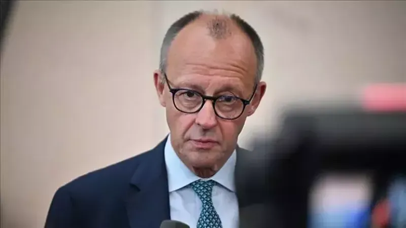 Almanya: İran'da rejimin günleri sayılı Almanya Şansölyesi.. 