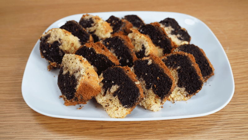 Glutensiz mermer kek tarifi,Glutensiz mermer kek, yumuşacık puf.