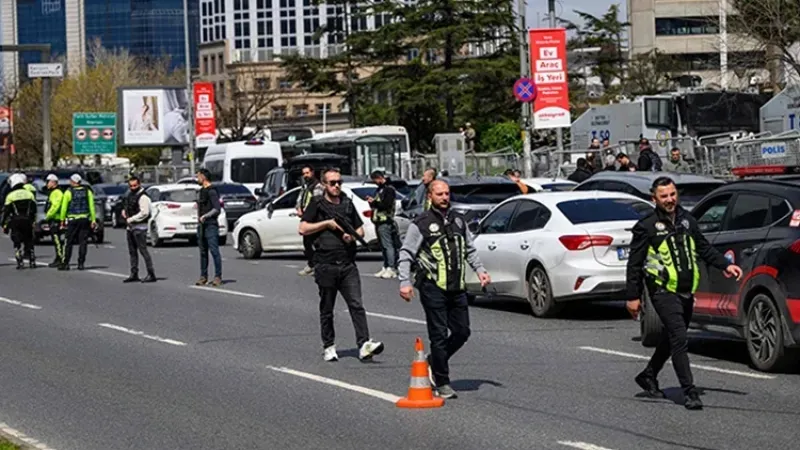 Terör saldırısında polislerle alay eden kişiler hakkında iddianame.