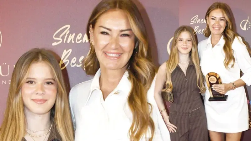 Pınar Altuğ kızı Su Atacan ile birlikte ödül gecesine katıldı. 