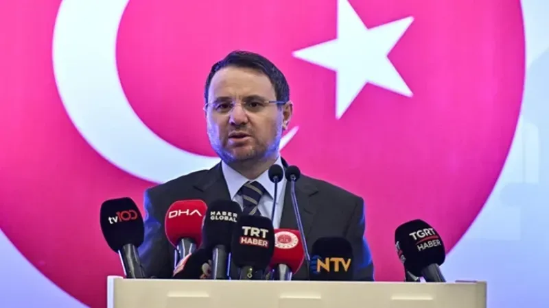 Bakan Gürlek'ten Rasim Ozan Kütahyalı'nın tutuklandığı operasyon.