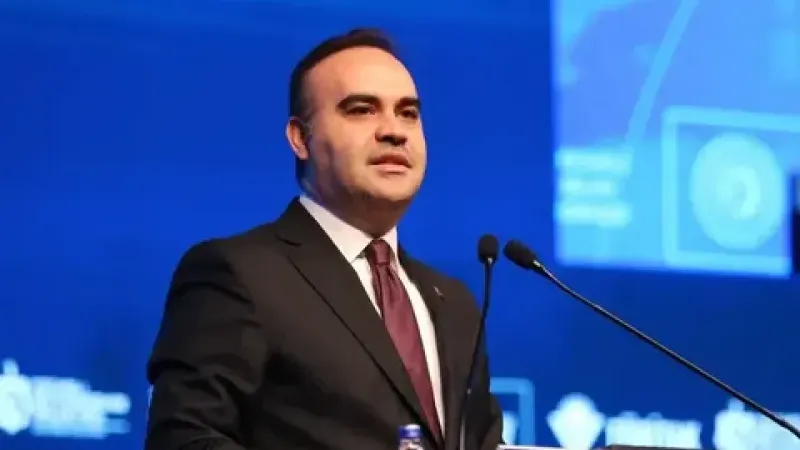 Bakan Kacır: 5 bin 800 ürünün Türkiye’ye girişi engellendi.